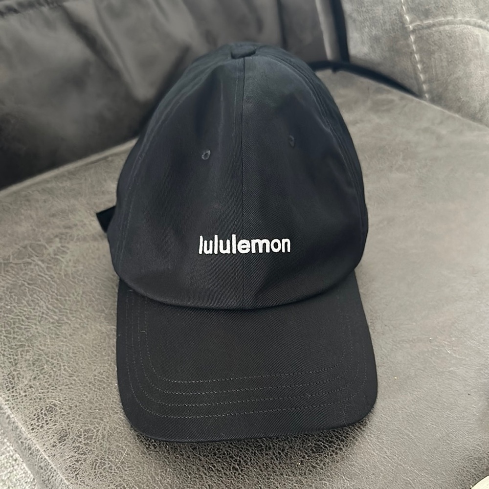 Lululemon baseball hat